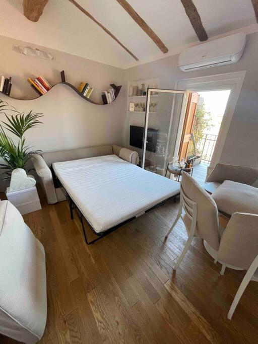 Romantic Attic Room With Panoramic View Μπολόνια Εξωτερικό φωτογραφία