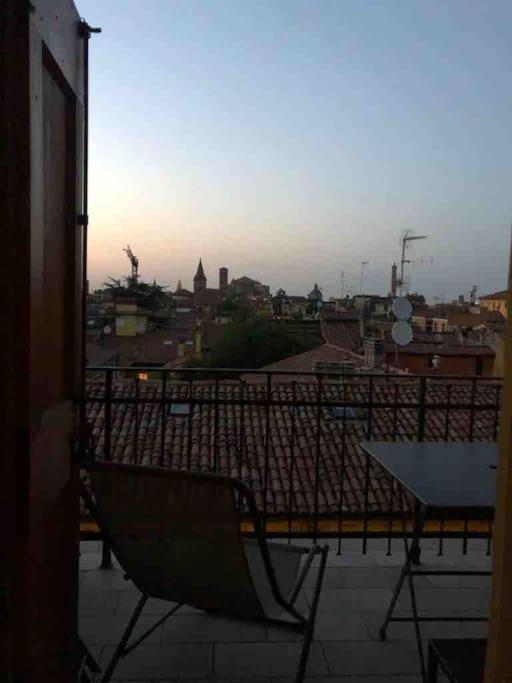 Romantic Attic Room With Panoramic View Μπολόνια Εξωτερικό φωτογραφία