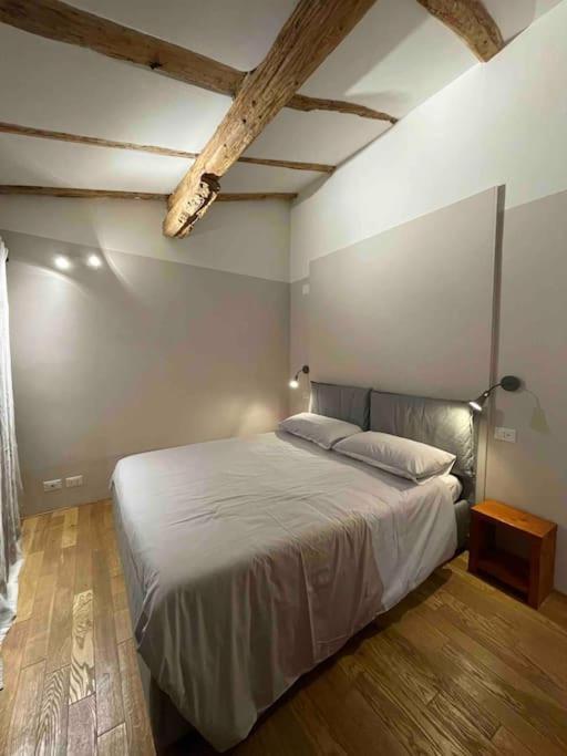 Romantic Attic Room With Panoramic View Μπολόνια Εξωτερικό φωτογραφία